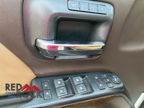 Used 2018 GMC Sierra 3500 Denali w/ Duramax Plus Package image 16