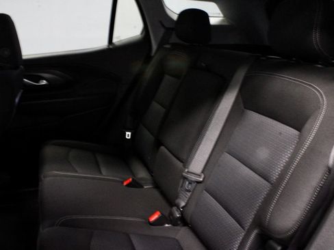Used 2023 GMC Terrain SLE FWD image 21