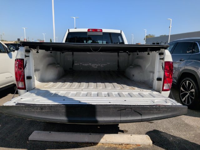 Used 2019 RAM 1500 Classic SLT RWD image 34