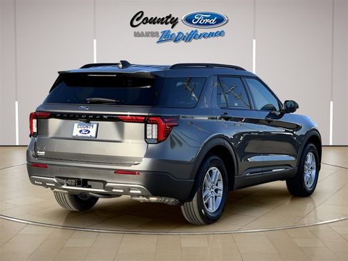 New 2026 Ford Explorer Active w/ Active Comfort Package image 24