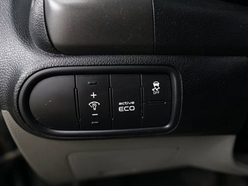 Used 2016 Kia Forte LX image 19