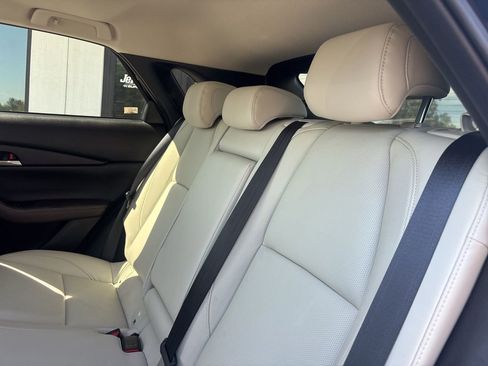 Used 2023 MAZDA CX-30 AWD 2.5 S w/ Premium Package image 5