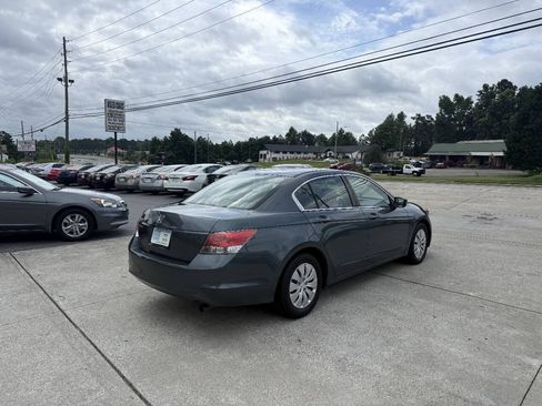 Used 2010 Honda Accord LX image 5