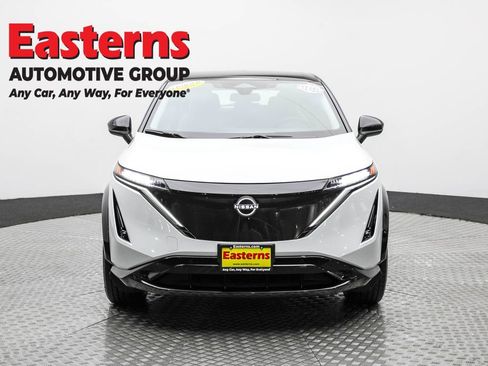 Used 2023 Nissan Ariya FWD image 2