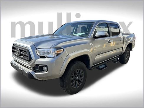 Used 2023 Toyota Tacoma 4x4 Double Cab image 5