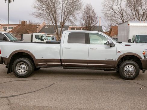 Used 2024 RAM 3500 Limited w/ Safety Group image 4