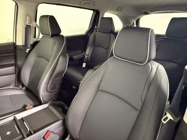 New 2026 Honda Odyssey Elite image 33