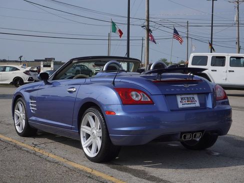 Used 2005 Chrysler Crossfire Limited RWD image 9