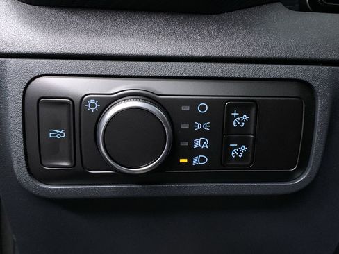 New 2025 Ford Mustang Coupe image 25