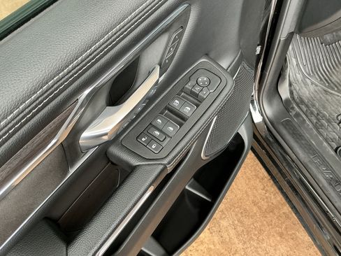 Used 2025 RAM 1500 Laramie image 15