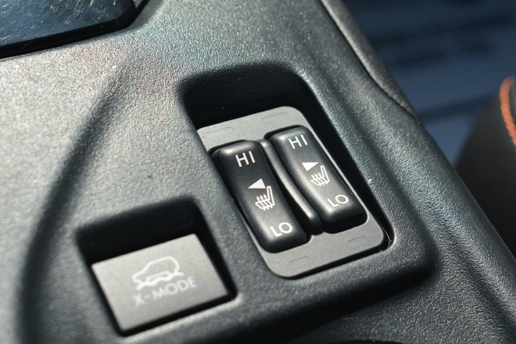 Used 2023 Subaru Crosstrek 2.5i Limited AWD/4WD image 19