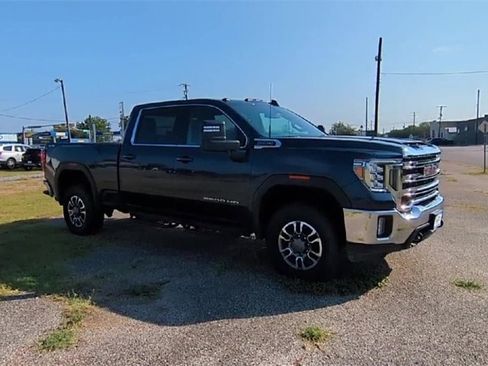 Certified 2023 GMC Sierra 2500 SLE w/ SLE Value Package; image 2