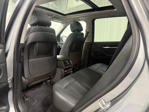 Used 2015 BMW X5 xDrive35d image 25