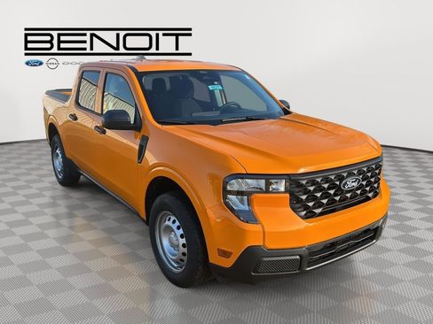 New 2026 Ford Maverick XL image 3