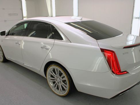 Used 2018 Cadillac XTS Luxury w/ Driver Awareness Package FWD image 6