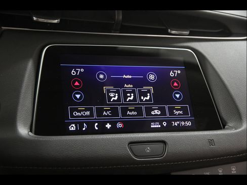 Used 2019 Cadillac XT4 Premium Luxury w/ Cold Weather Package AWD/4WD image 12