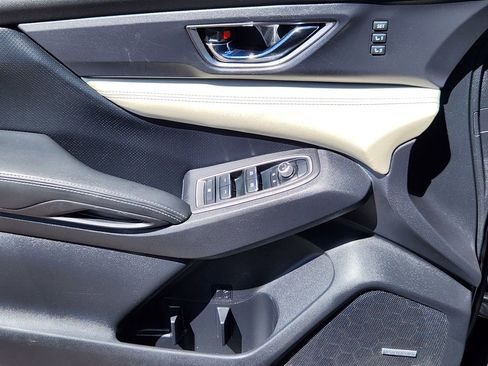 Used 2019 Subaru Ascent Limited AWD/4WD image 14