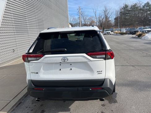 Used 2024 Toyota RAV4 XLE image 29