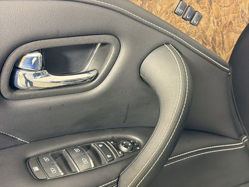 Used 2023 INFINITI QX80 Premium Select w/ Cargo Package image 21