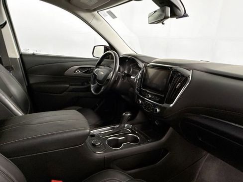 Used 2018 Chevrolet Traverse LT w/ LPO, Cargo Package AWD/4WD image 8