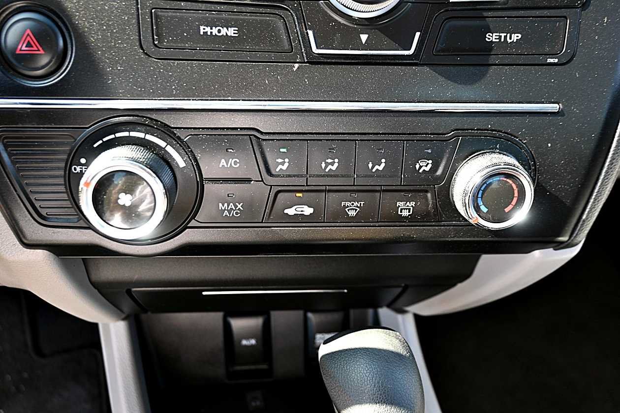 Used 2015 Honda Civic LX image 18
