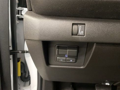 New 2026 Chevrolet Colorado Trail Boss AWD/4WD image 11