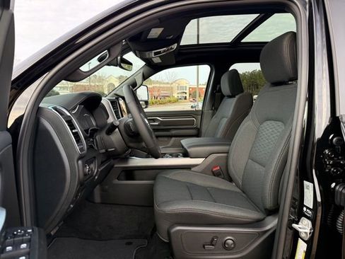 New 2026 RAM 1500 4x4 Crew Cab image 13