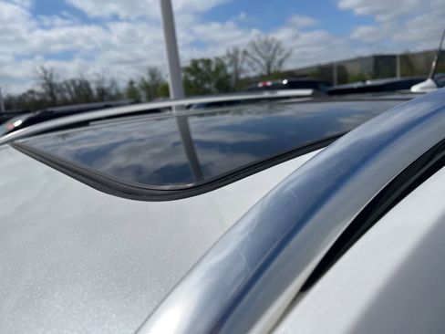 Used 2010 Cadillac SRX Performance FWD image 23