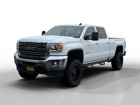 Used 2017 GMC Sierra 2500 SLE w/ HD SLE Preferred Plus Package image 1