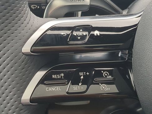 Certified 2025 Mercedes-Benz GLA 35 AMG 4MATIC image 12
