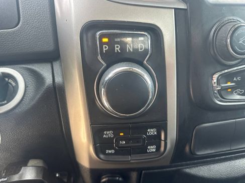 Used 2018 RAM 1500 Big Horn AWD/4WD image 31