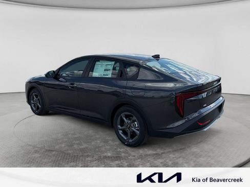 New 2026 Kia K4 FWD image 7