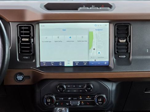 Used 2024 Ford Bronco Outer Banks AWD/4WD image 27