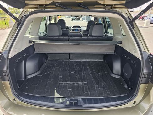 Used 2022 Subaru Forester Touring AWD/4WD image 13