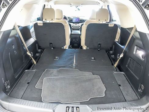 Certified 2022 Ford Explorer XLT image 22