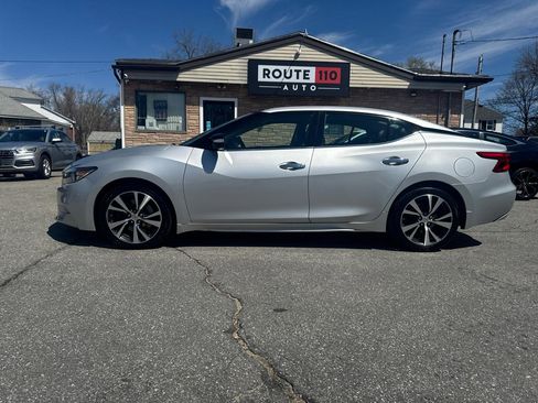 Used 2016 Nissan Maxima Platinum image 15