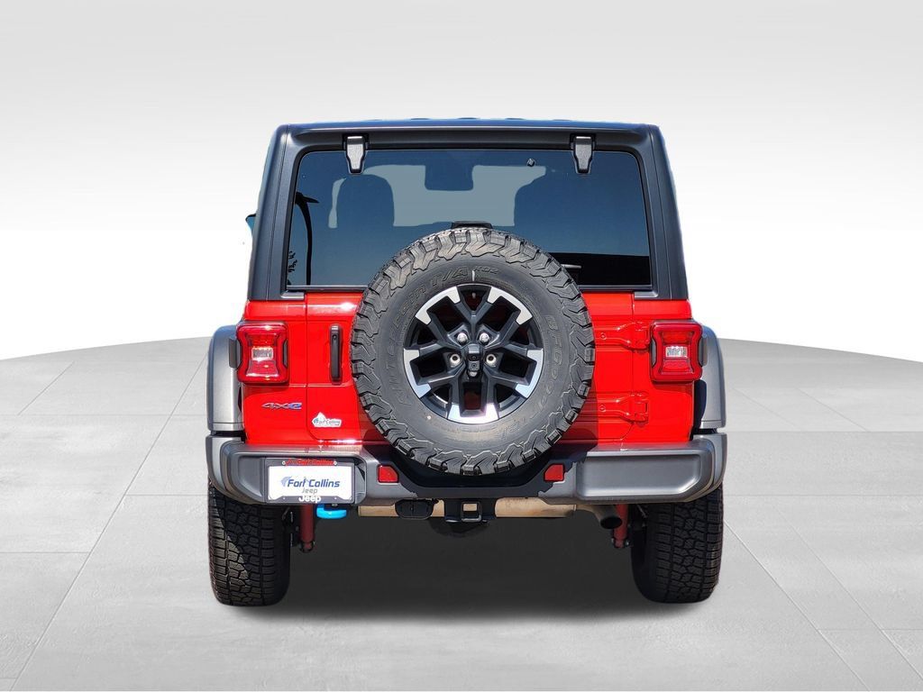 Used 2024 Jeep Wrangler Unlimited Rubicon 4xe AWD/4WD image 3