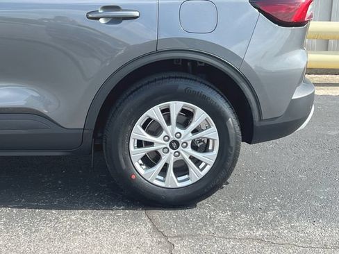 Used 2023 Ford Escape Active w/ Tech Pack #2 AWD/4WD image 34
