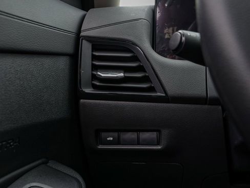 New 2026 Nissan Sentra SV image 32