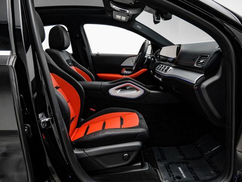 Used 2025 Mercedes-Benz GLE 53 AMG 4MATIC Coupe image 51