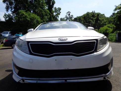 Used 2012 Kia Optima Hybrid image 2