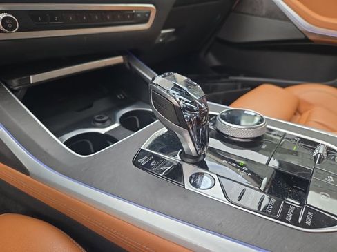 Used 2021 BMW X7 xDrive40i w/ Executive Package image 8