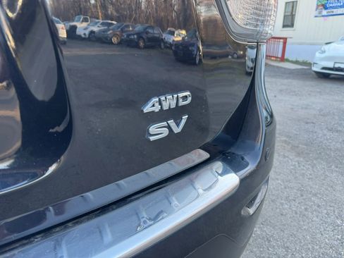 Used 2016 Nissan Pathfinder SV image 25