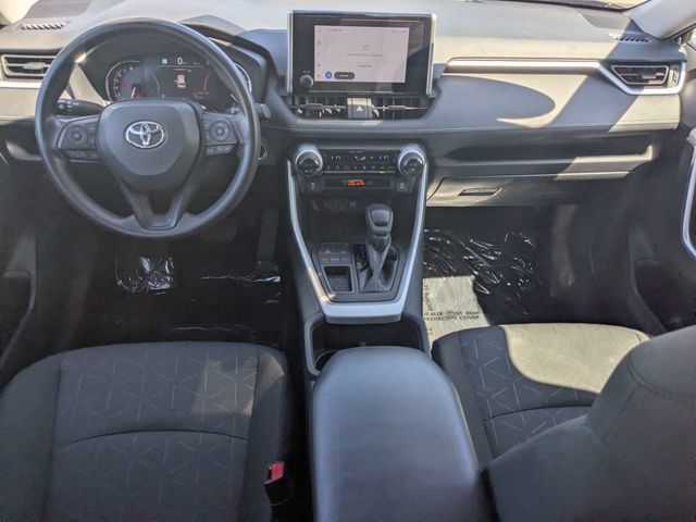Used 2024 Toyota RAV4 XLE FWD image 15