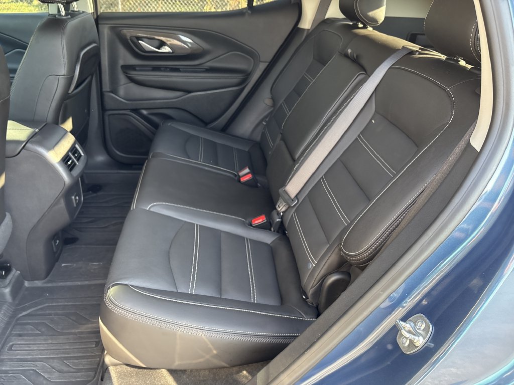 Used 2024 GMC Terrain Denali w/ LPO, Floor Liner Package AWD/4WD image 30