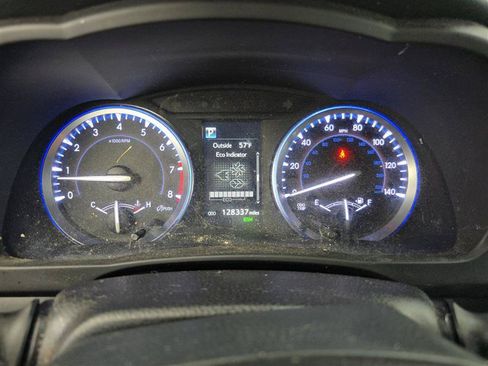 Used 2017 Toyota Highlander XLE w/ Carpet Mat Package AWD/4WD image 7