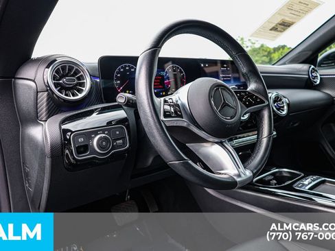 Used 2025 Mercedes-Benz CLA 250 image 25
