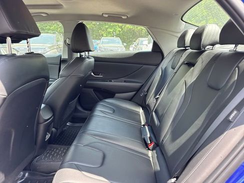 Used 2024 Hyundai Elantra Limited FWD image 11