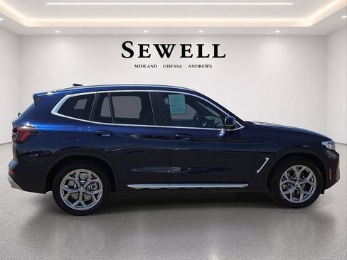 Used 2023 BMW X3 xDrive30i w/ Premium Package AWD/4WD image 5