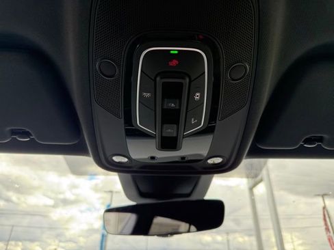 New 2026 Audi Q8 Premium Plus image 13